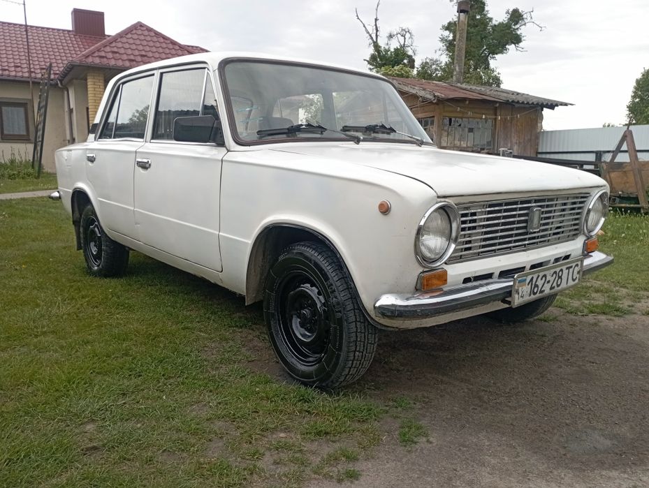 Ваз 2101 1.2 бензин 1987 рік