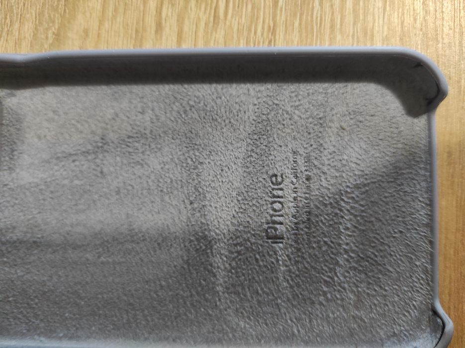 Чохол на iPhone 12 оригінальний