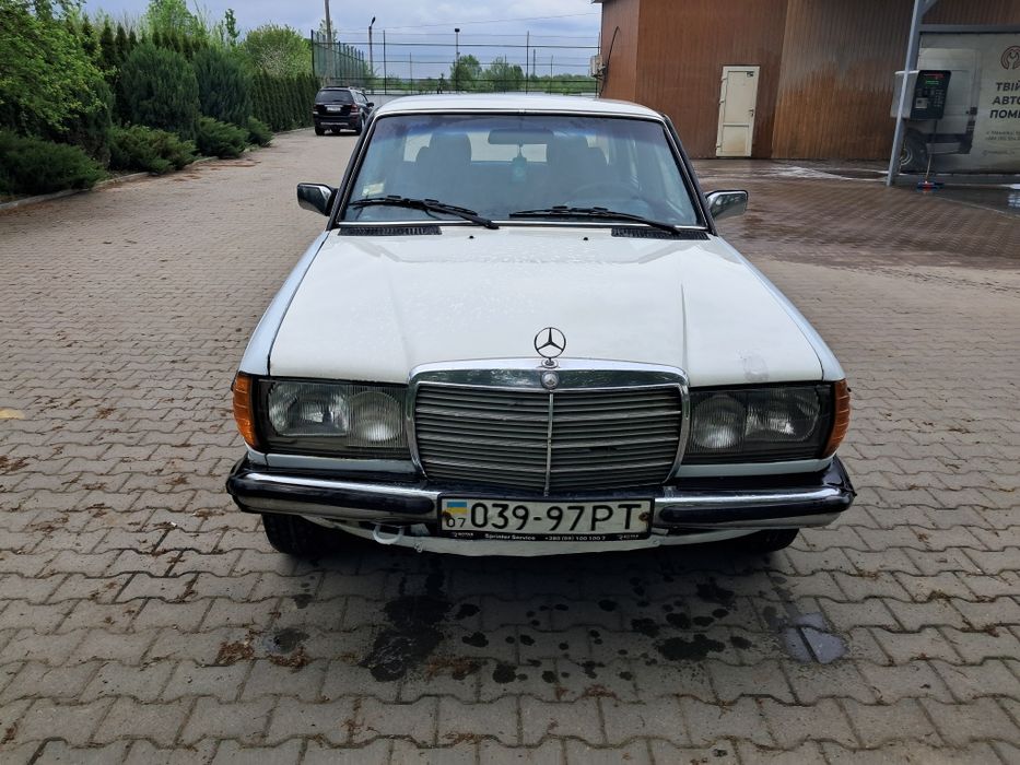 Продам Mersedes W123 200 дизель