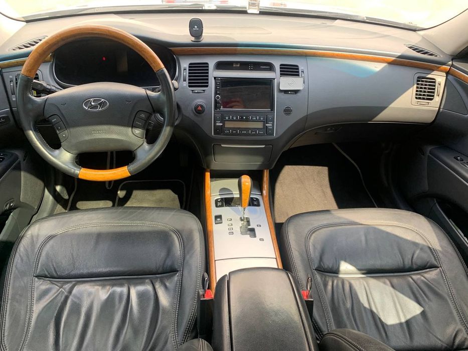 Hyundai Grandeur 2007 VIN KMHFC41DP7A218926 фото оголошення 11 з 24