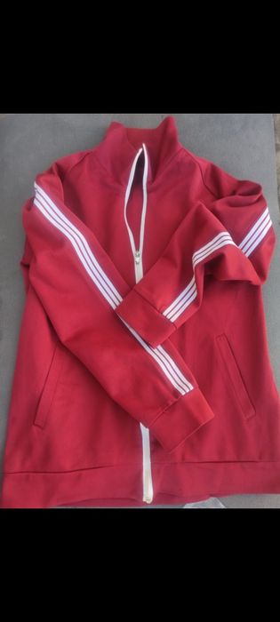 Спортивний костюм (46 р.).