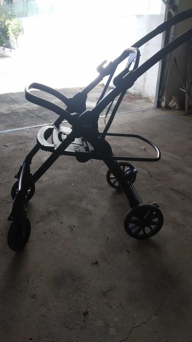 Carrinho com Ovinho Chicco