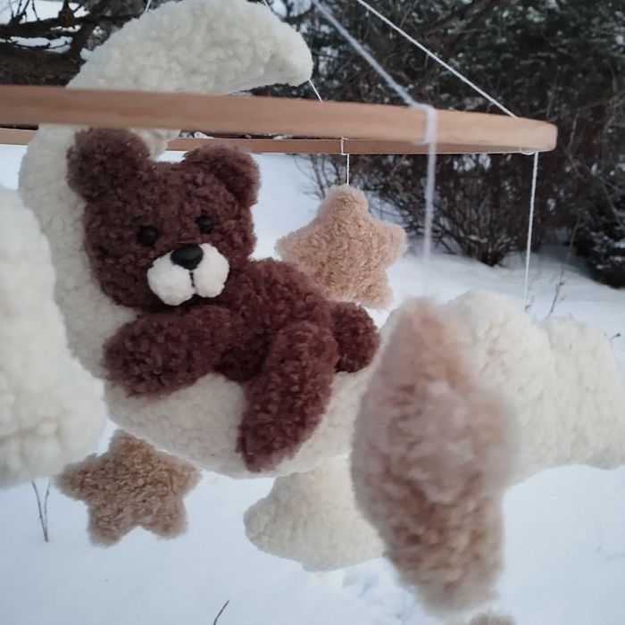 Підвіска на дитяче ліжечко, мобіль