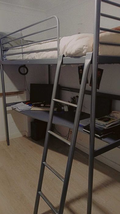 Vendo beliche com secretária