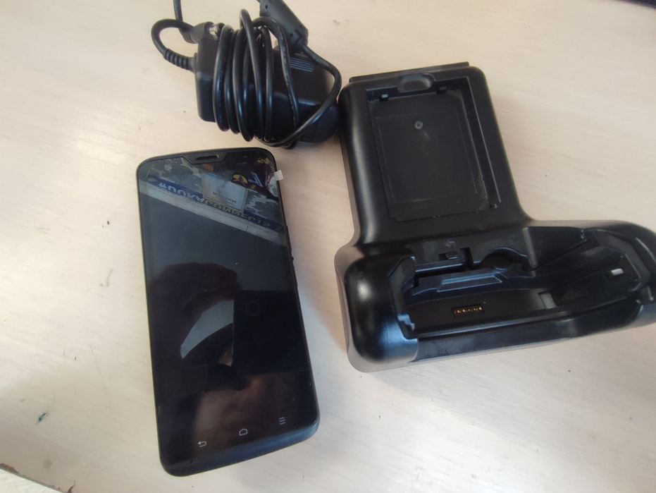 Продам телефон М3