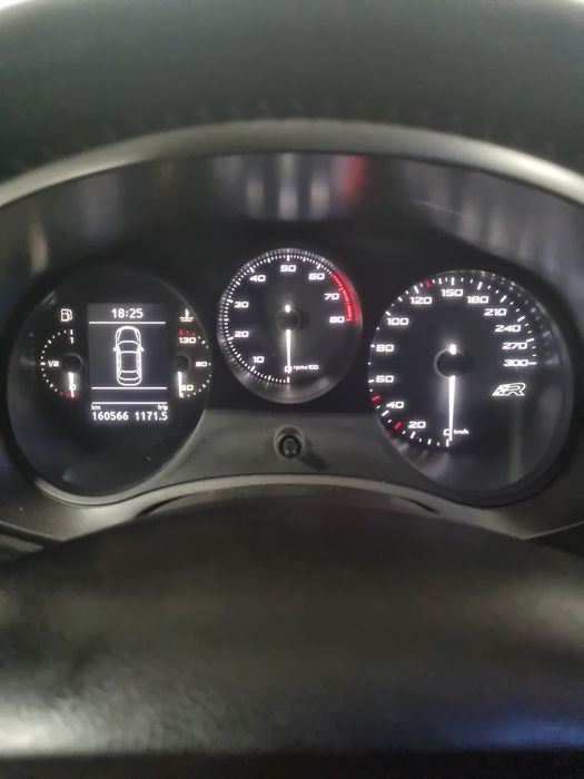 Seat  Leon  Cupra  R  Full   Opcja  ponad  300 KM