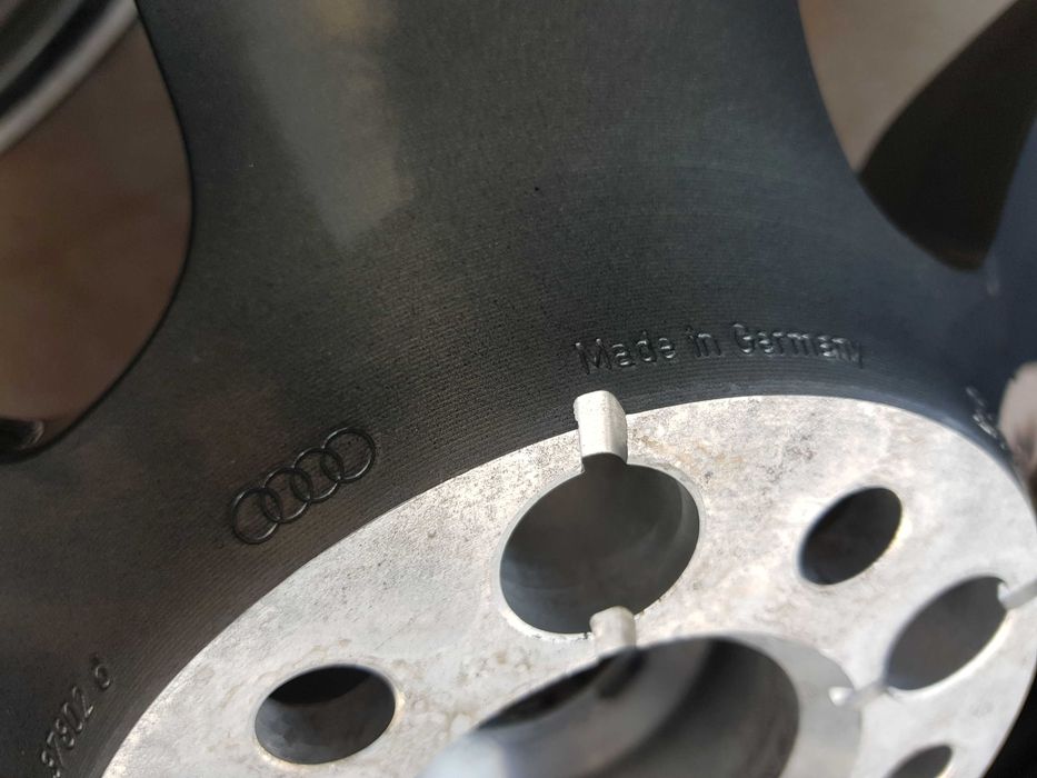 Felgi aluminiowe OEM Audi Q7 SQ7 A6 S6 A8 S8 9,5x21 et31 5x112 4M0