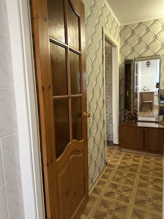 Двухкомнатная квартира. Левка Лукьяненко.