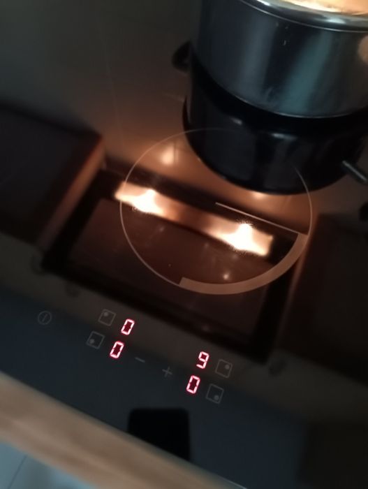 Placa vitroceramica Zanussi impecável