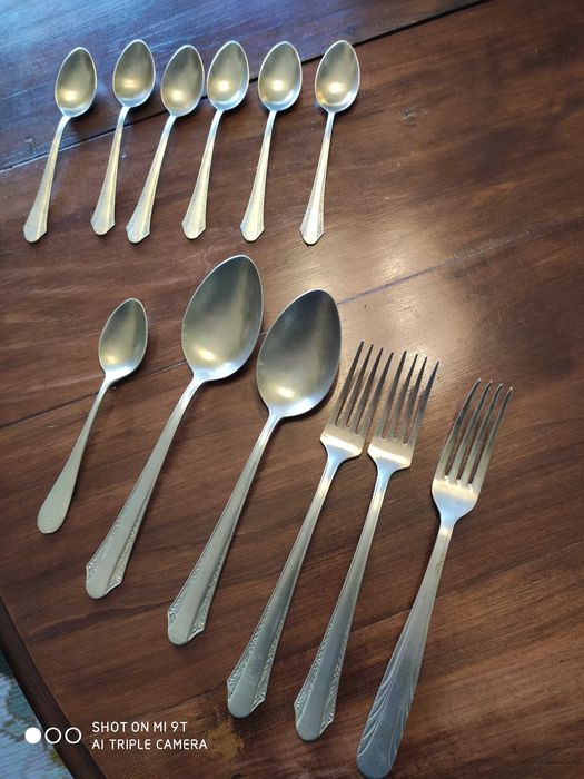 Garfos e Colheres em Alpaca