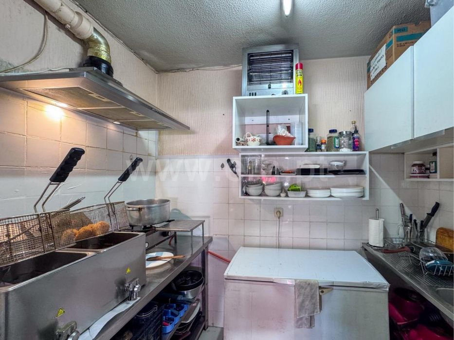 Trespasse Urgente de Café / Snack Bar – Ermesinde