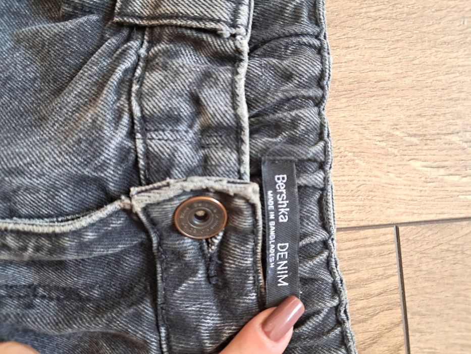 Spodnie damskie Bershka 34