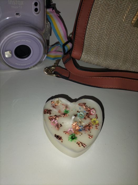 Vela Heart ideal para oferecer
Delicada, romântica e feita à mão com m