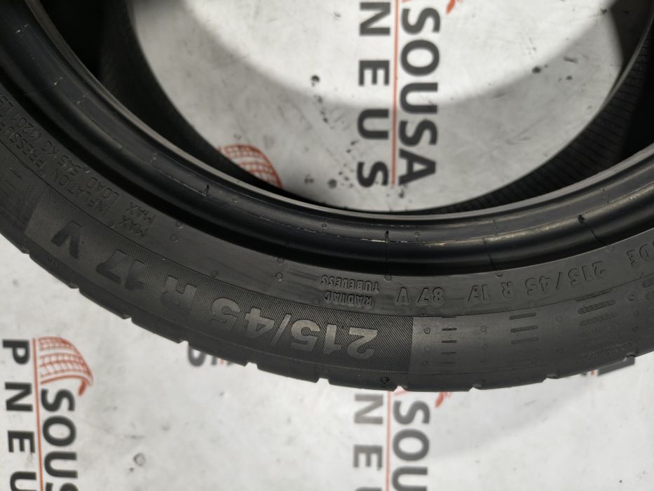 2 pneus semi novos 215-45R17 Continental - Oferta dos Portes