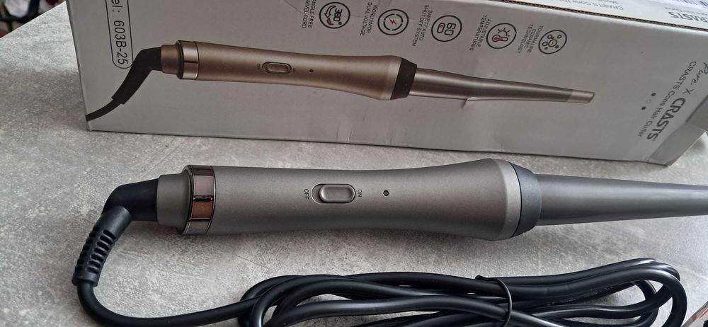 Конусна плойка для волосся