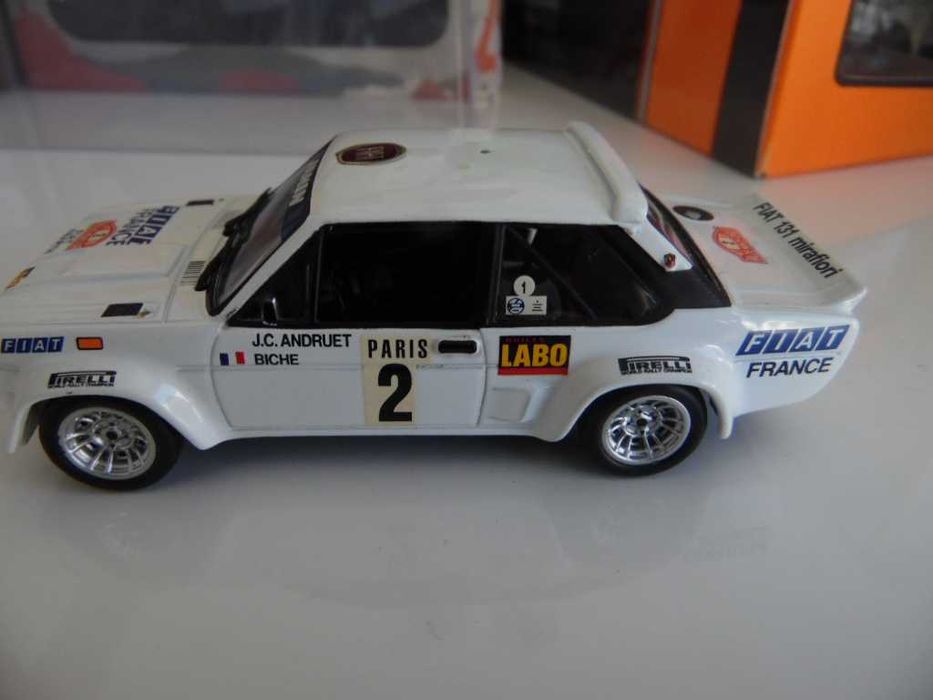 carrinhos de rally 1/43 e carrinha assitencia ford transit mk1 de 1966