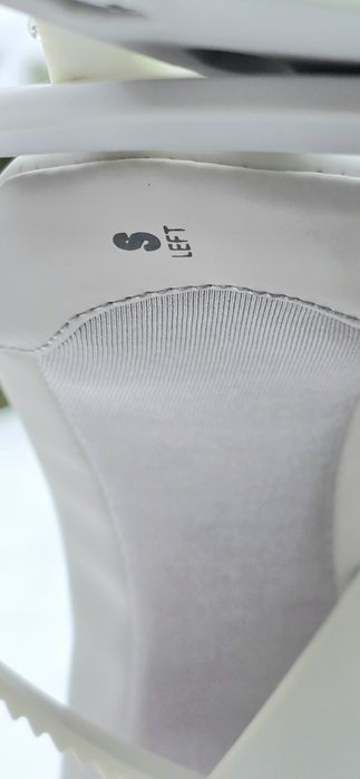 Сноуборд HEAD ROWDY JR 118, з кріпленнями та чохлом.