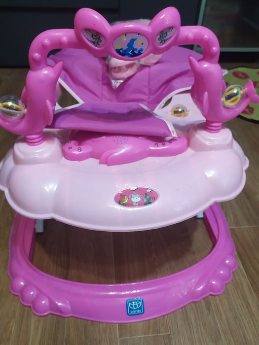 Дитячі ходунки бамбі