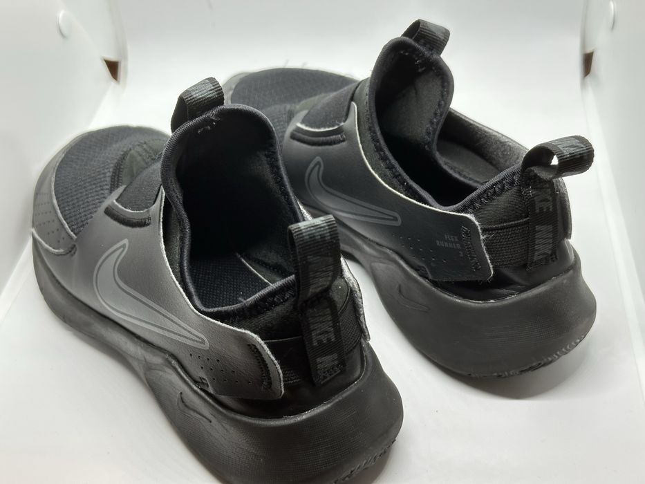 Nike кросівки Flex Runner 3