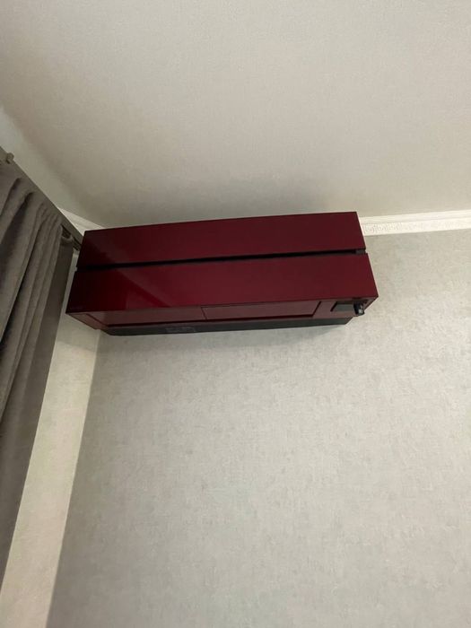 Продам 5 кімнатну квартиру. Район ДНС. Василя  Стуса