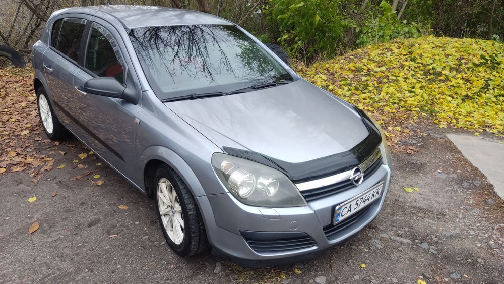 Opel Astra H 2005 рік 1,4 газ/бензин в доброму стані