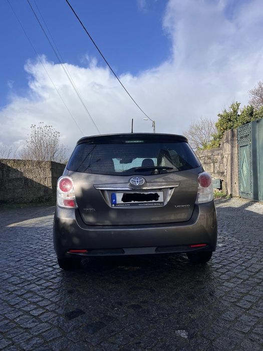Toyota Verso 1.6d4D — photo 2