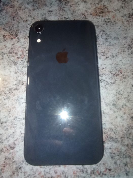 iPhone XR p/peças