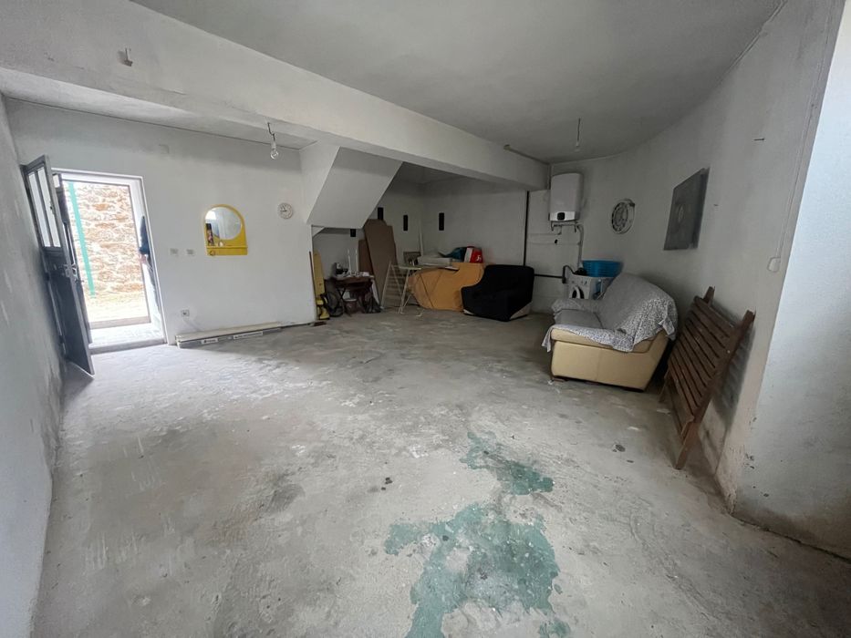 Casa como nova em aldeia velha Sabugal 3 quartos