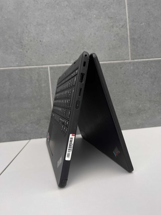 Уцінка! Lenovo ThinkPad Yoga 11e G6/Core m3-8100Y/4Gb/128Gb/11.6"/HD