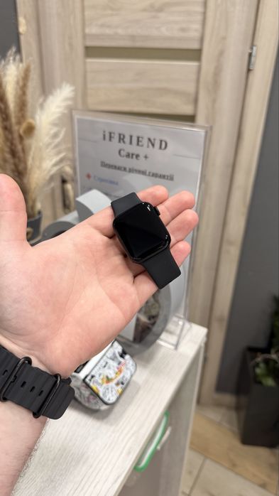Apple watch SE 3 40mm Midnight