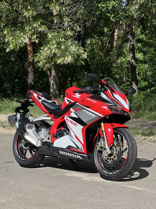Honda CBR 250 RR тільки з японії