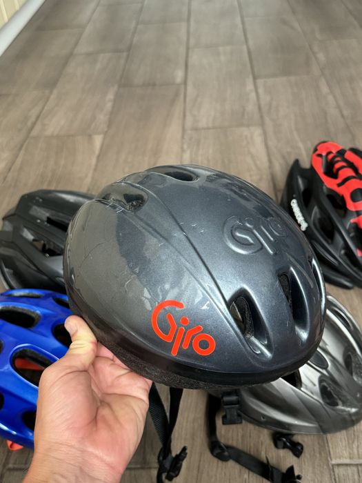 Велошоломи  Abus , specialized, Giro,