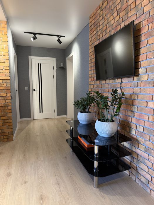 Продаж квартири  2 кім. по вул. Головатого