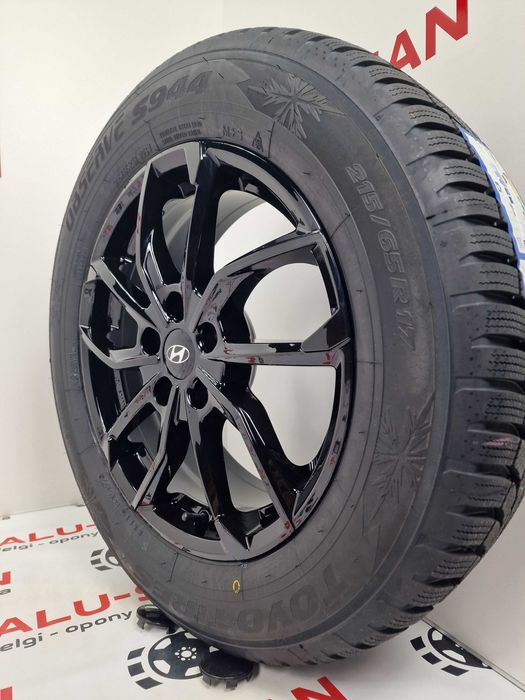Nowe koła zimowe Hyundai 17" 5x114,3 Tucson 215/65R17 Toyo +TPMS