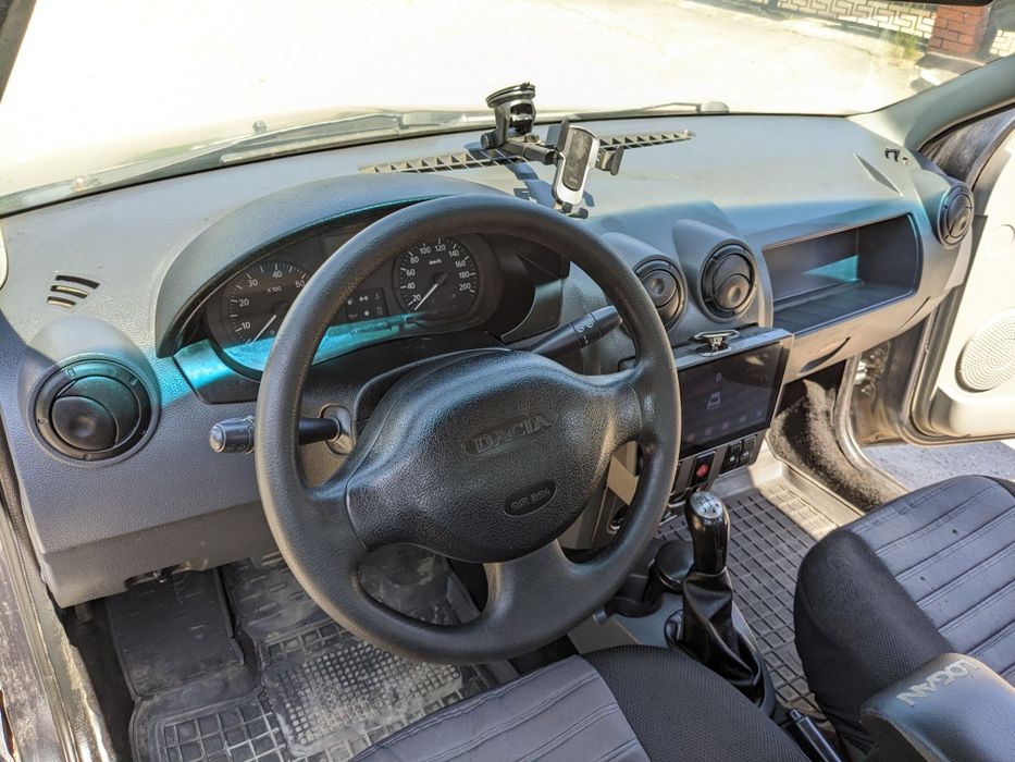 Продам Dacia Logan 1,4 газ/бенз