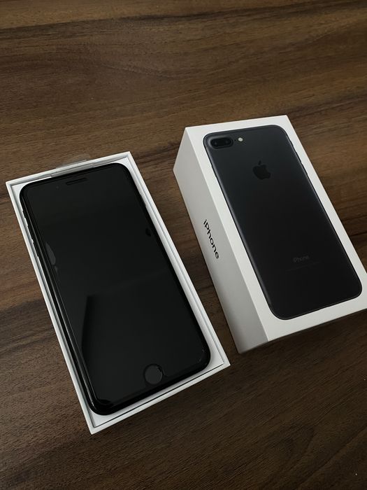 iPhone 7 plus black 128gb