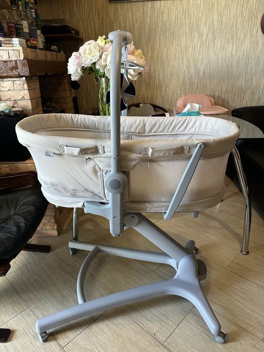 Кроватка-стульчик 5 в 1 Chicco Baby Hug Pro