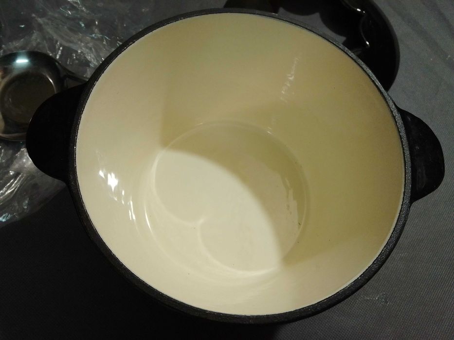 Zestaw do fondue z żeliwa Master Class czarny