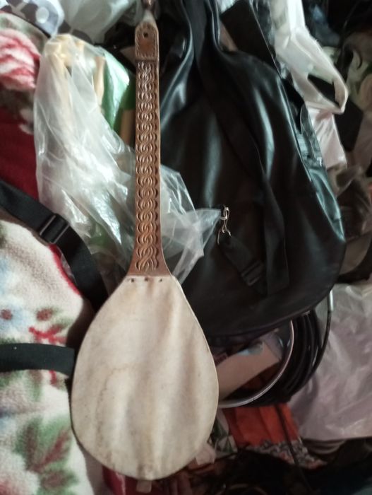 Guitarra asiática ou africana