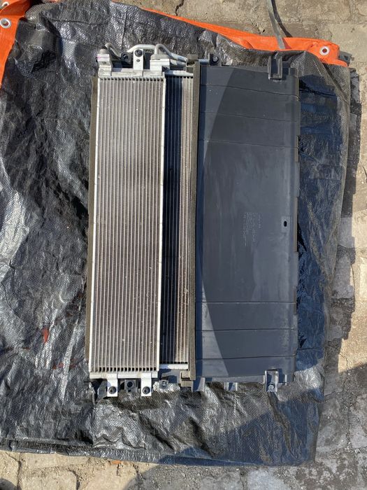 Касета радіаторів , дифузор з вентилятором Kia Ev6 2022-2025