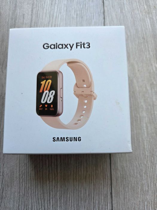 Smartwatch Samsung Galaxy Fit 3 różowe złoto