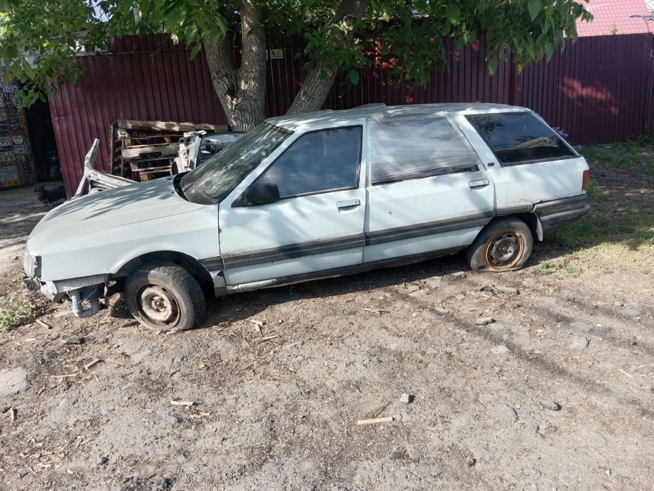 Розборка разборка шрот renault 5 9 11 19 21 рено двигун коробка торсіо