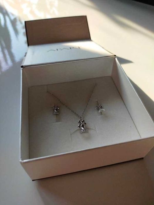 Kolczyki srebrne oraz bransoletka z cyrkoniami - dzwoneczki Apart