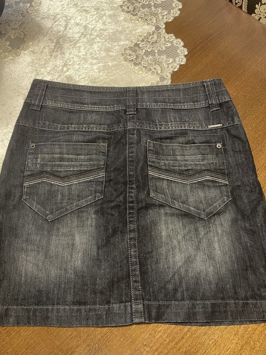 Джинсова спідниця