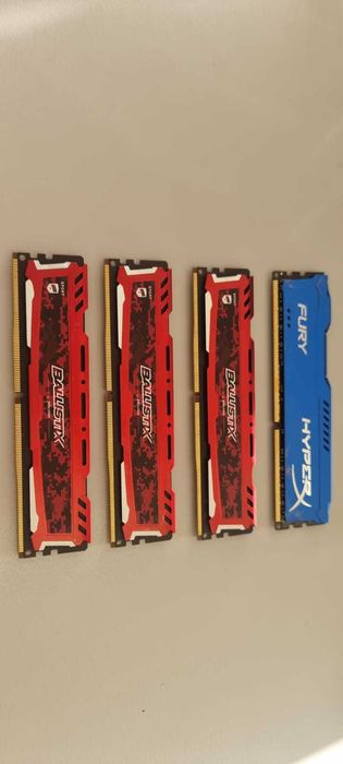 memórias RAM DDR4 e DDR3 para desktop