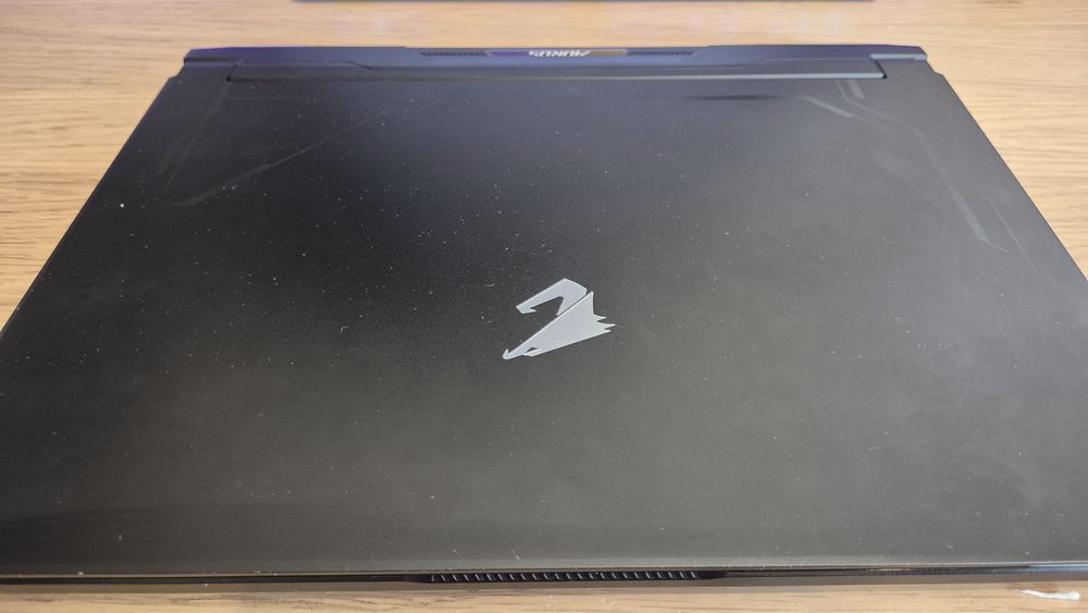 Gigabyte AORUS 15X ASF i7-13650HX/32GB/1TB/Win11 RTX4070/165Hz