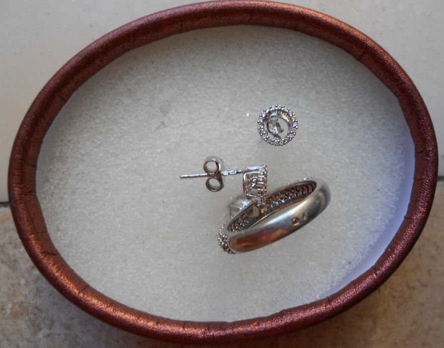 Sterling Silver with Zirconia Stones,64286587340929122