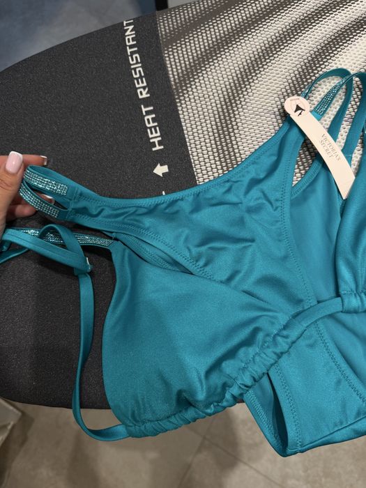 Новый купальник victoria secret размер М