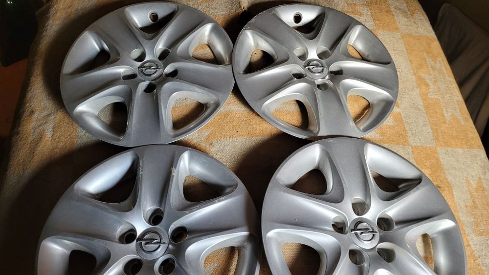 Ковпаки Opel Земфіра Астра R 16