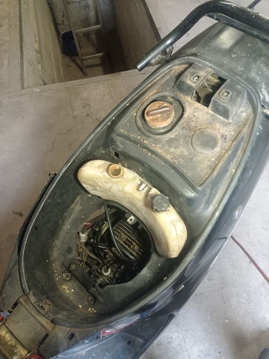 Продам скутер не на ходу